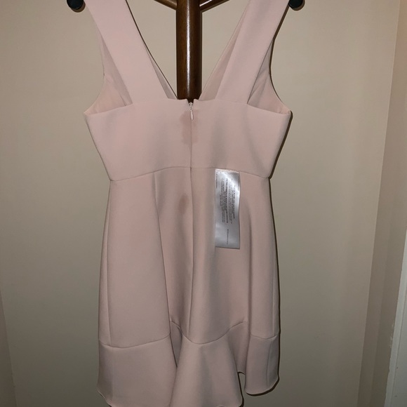 Pink mini dress - Picture 3 of 4